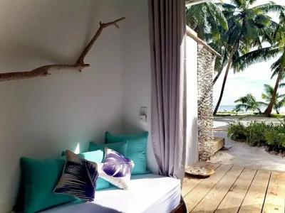 Bliss Praslin - 55
