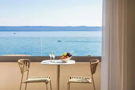 Aminess Laurel Khalani - 130