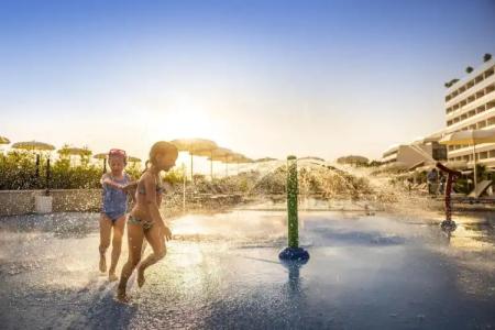 Aminess Laurel Khalani - 39