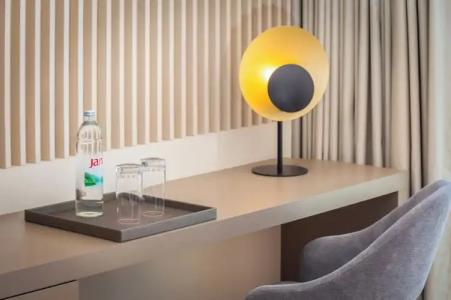 Aminess Laurel Khalani - 63