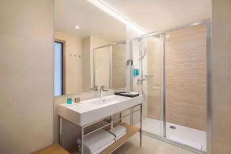 Aminess Laurel Khalani - 89