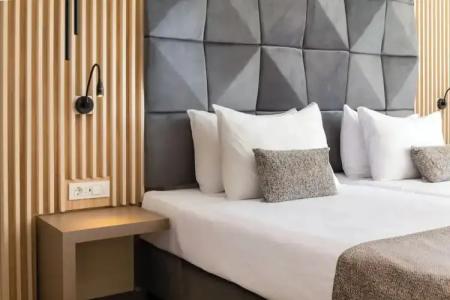 Aminess Laurel Khalani - 105