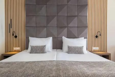 Aminess Laurel Khalani - 71