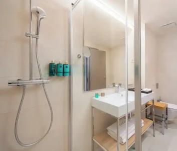 Aminess Laurel Khalani - 86