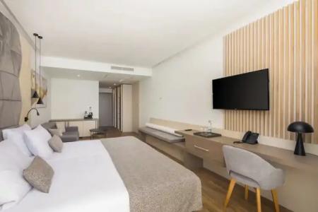 Aminess Laurel Khalani - 60