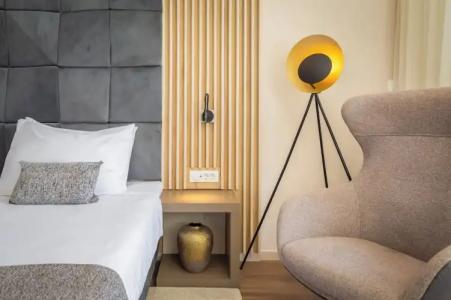 Aminess Laurel Khalani - 107