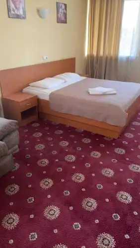 Gotel im Oleksandra Dovzhenka Nika - 7