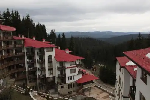 Cedar Hights Apartments