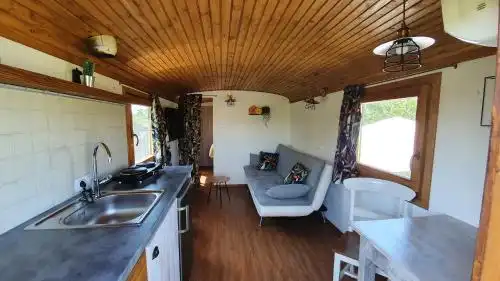 Tisza White House - 33