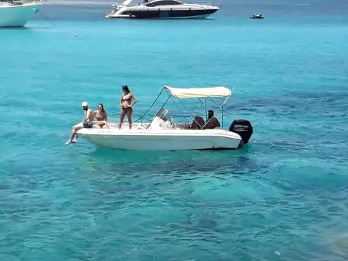 SEAFRONT BEACH PARTY VILLA - 0