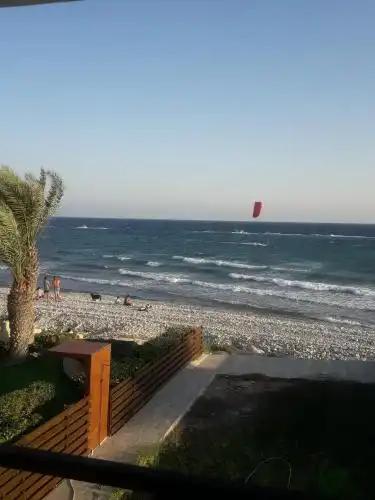 SEAFRONT BEACH PARTY VILLA - 4