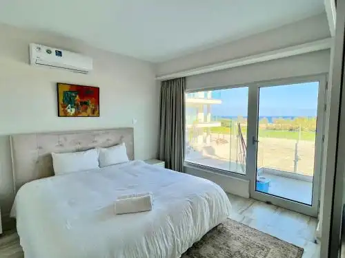 Emerald Suites - 2