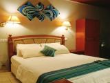 Grand Apartment, 1 King Bed, Kitchen, Garden View