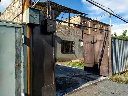 Flora's Guest House - 40