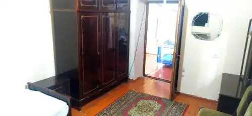 Flora's Guest House - 12