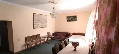 Flora's Guest House - 5