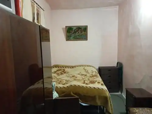 Flora's Guest House - 2