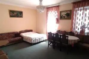 Flora's Guest House, Yerevan