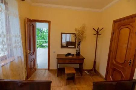 Sanahin Hayi Tun - 19