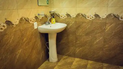 AMOJ B&B and Guest house - 19