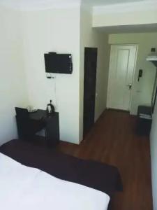 Apart Sayat-Nova - 8