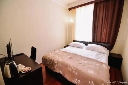 Apart Sayat-Nova - 16