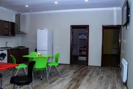 Bee Lucky Hostel and Tours - 9