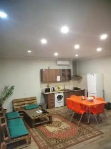 Bee Lucky Hostel and Tours - 12