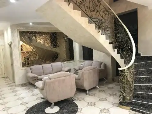 White Luxury Villa With Swimming Pool In City Center - 1