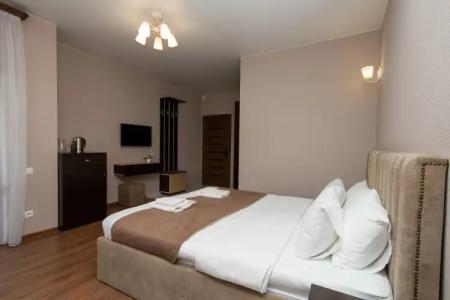 Hillside Guest house - 35