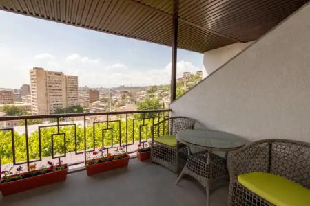 Hillside Guest house - 4