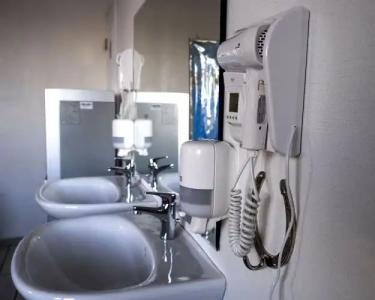 Chamberline Country Club - Hostel - 6