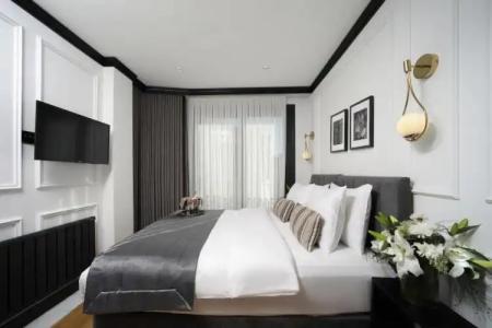 The Trinity Taksim - Special Category - 38