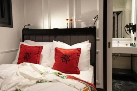 The Trinity Taksim - Special Category - 10