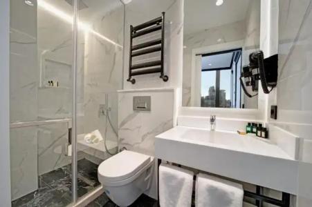 The Trinity Taksim - Special Category - 12