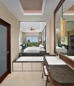 Sheraton Kosgoda Turtle Beach Resort - 52