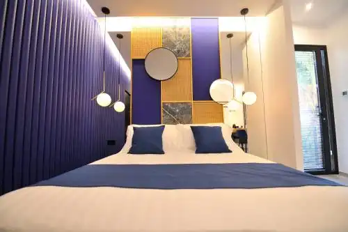 Emesh Boutique Suite - 37