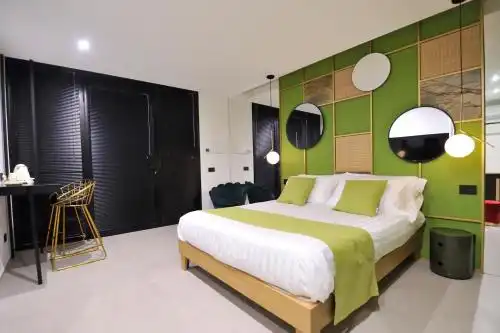 Emesh Boutique Suite - 10