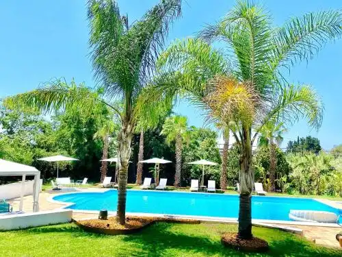 Emesh Boutique Suite - 11