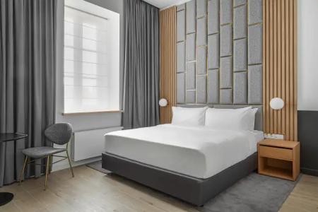 The Basilian Minsk, Curio Collection By Hilton - 102
