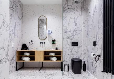The Basilian Minsk, Curio Collection By Hilton - 115