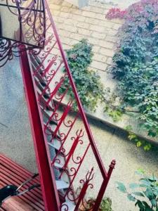 Madoyan Guest House - 33