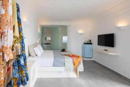 Caldera Cliff Illusion Suites - 61