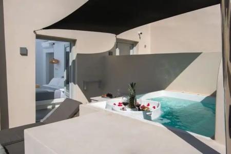 Caldera Cliff Illusion Suites - 18