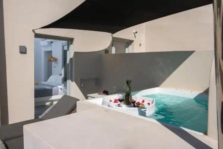 Caldera Cliff Illusion Suites - 76