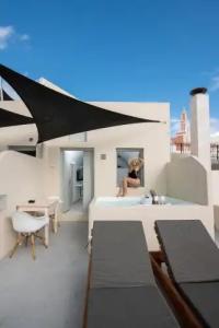 Caldera Cliff Illusion Suites - 47