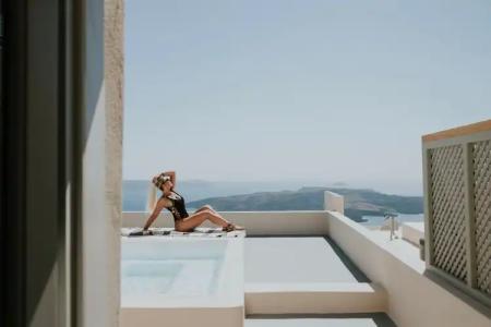 Caldera Cliff Illusion Suites - 27