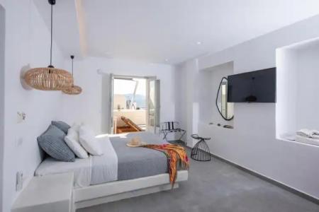 Caldera Cliff Illusion Suites - 77