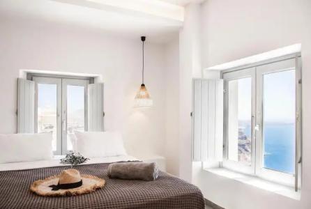 Caldera Cliff Illusion Suites - 78