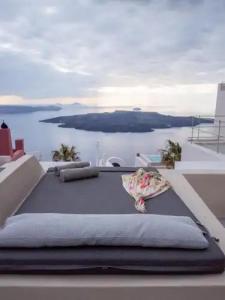 Caldera Cliff Illusion Suites - 70